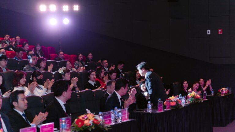 Video tổng kết cuối năm