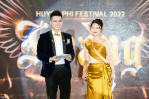 Chọn MC cho sự kiện doanh nghiệp