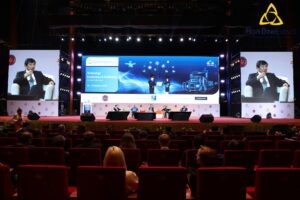 Hội nghị đầu năm